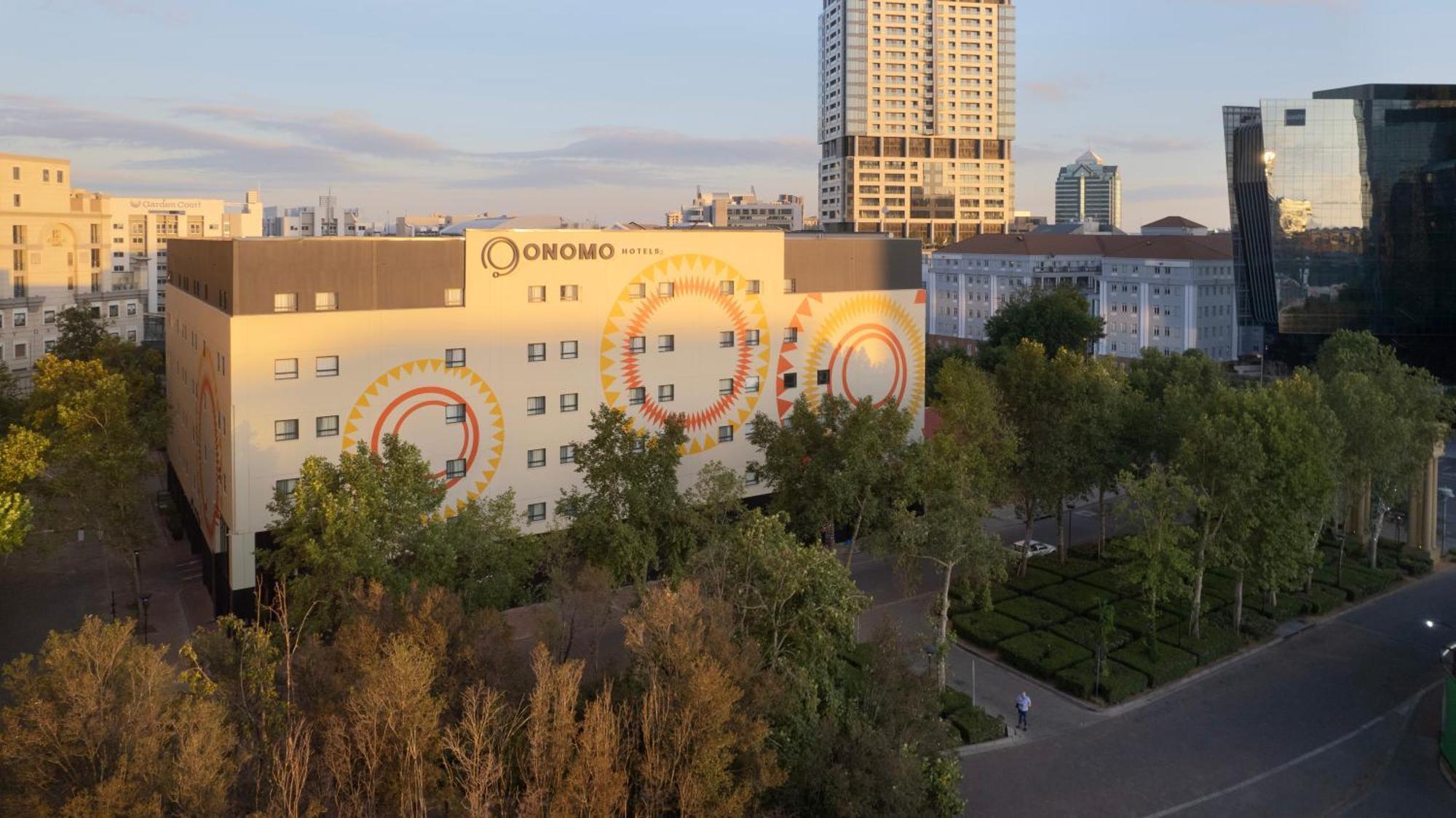 Hotel Onomo Johannesburg 3*